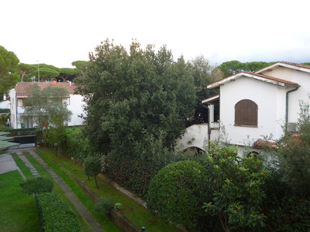 Il Geranio Villa Tirrenia Exterior photo