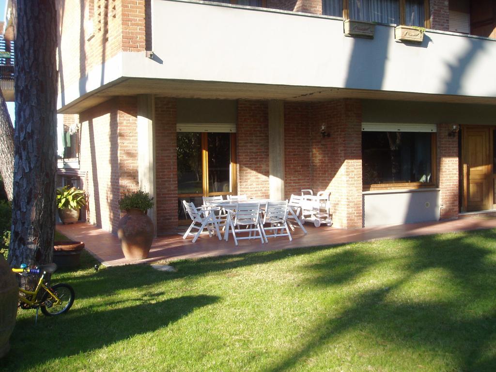 Il Geranio Villa Tirrenia Exterior photo